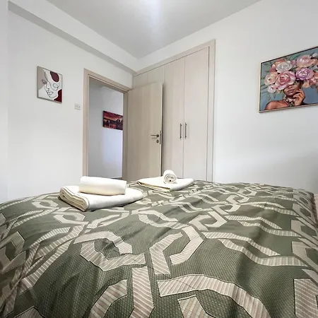 Albert's Center 203b *