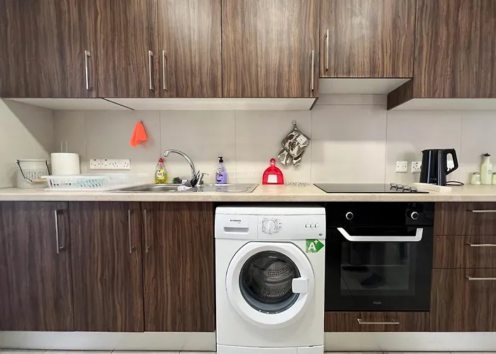 Albert's Center 203b Larnaca