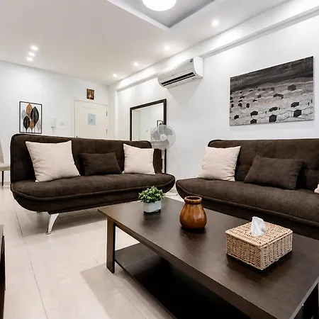 Διαμέρισμα Albert's Center 203b Λάρνακα